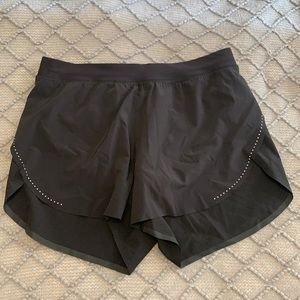 Lululemon Find Your Pace High-Rise 3” Shorts